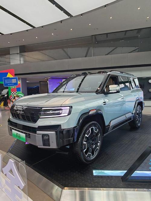 广州268比亚迪方程豹硬派越野的爆款，英菲尼迪35周年与你共成长